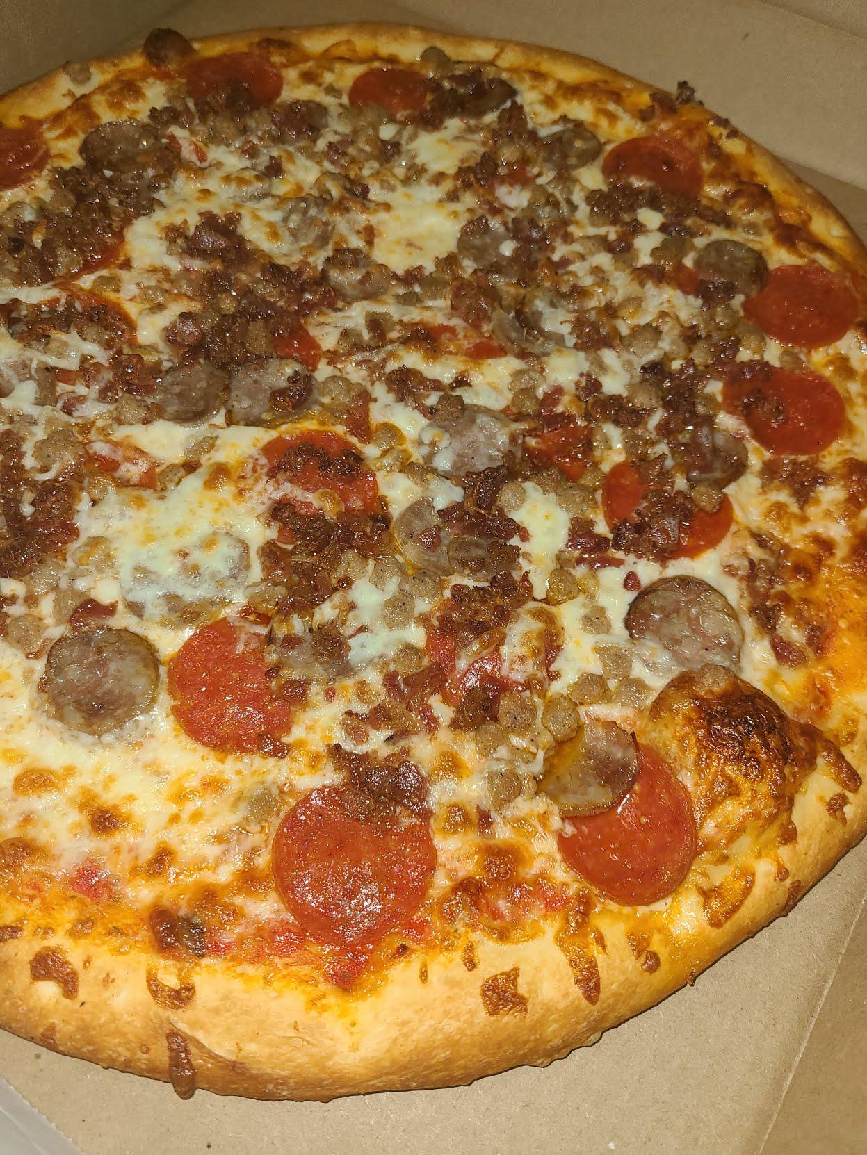 Three Countries Pizzeria